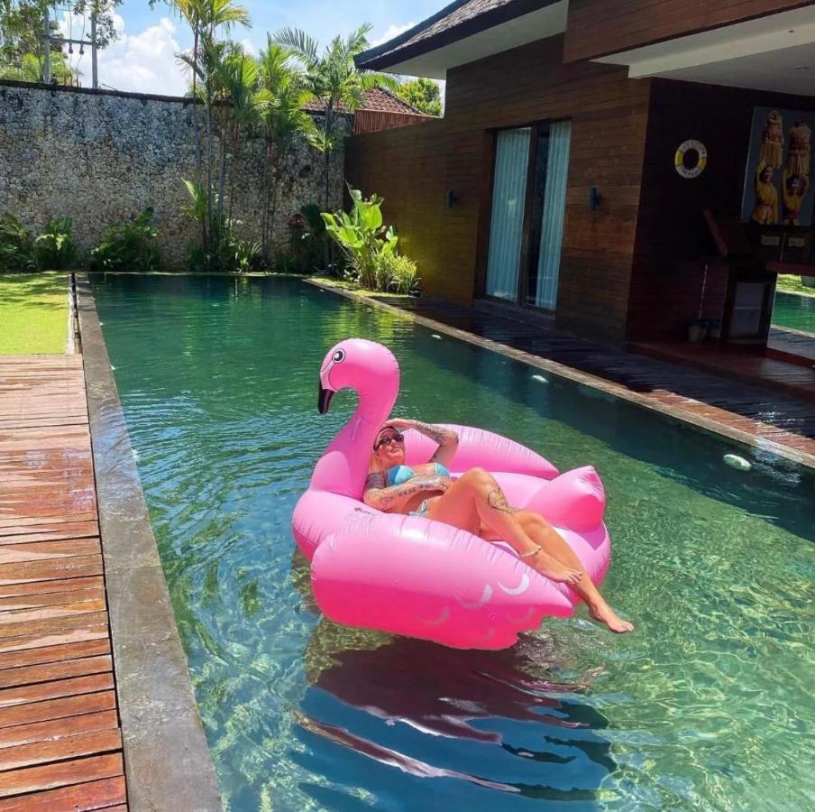 Eko Villa Seminyak - Tropical Villa, Walk To Beach Exterior foto