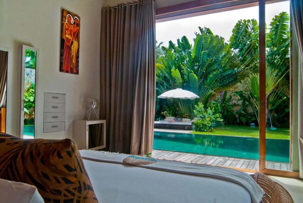 Eko Villa Seminyak - Tropical Villa, Walk To Beach Quarto foto